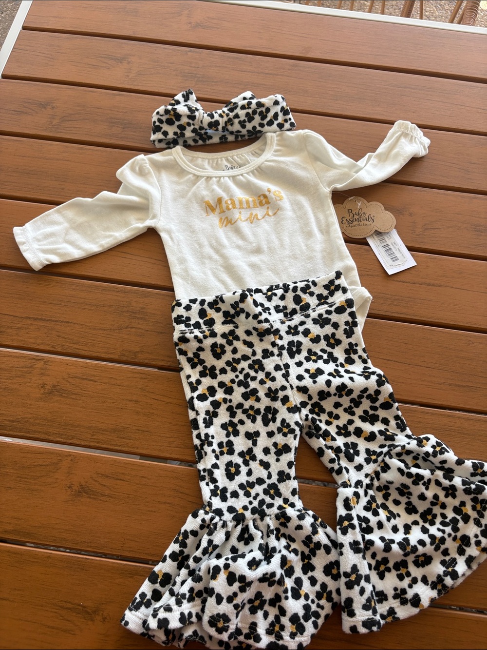 NWT Baby Essentials Ivory & Black Leopard Ruffle Pajama Set